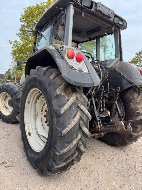 VALTRA T130 - Traktor: bild 3 VALTRA T130 - Traktor: bild 3