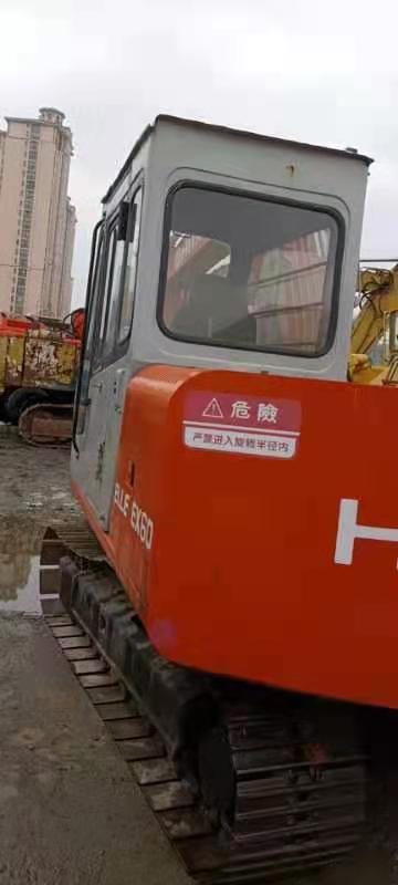 HITACHI EX60 - Bandgrävare: bild 3 HITACHI EX60 - Bandgrävare: bild 3