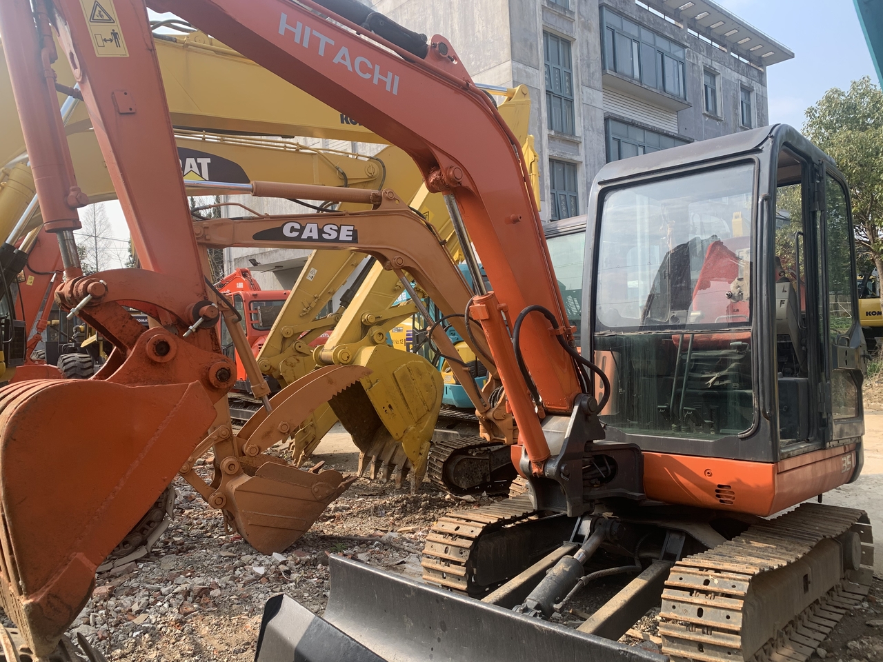 HITACHI ZX35U - Minigrävmaskin: bild 2 HITACHI ZX35U - Minigrävmaskin: bild 2