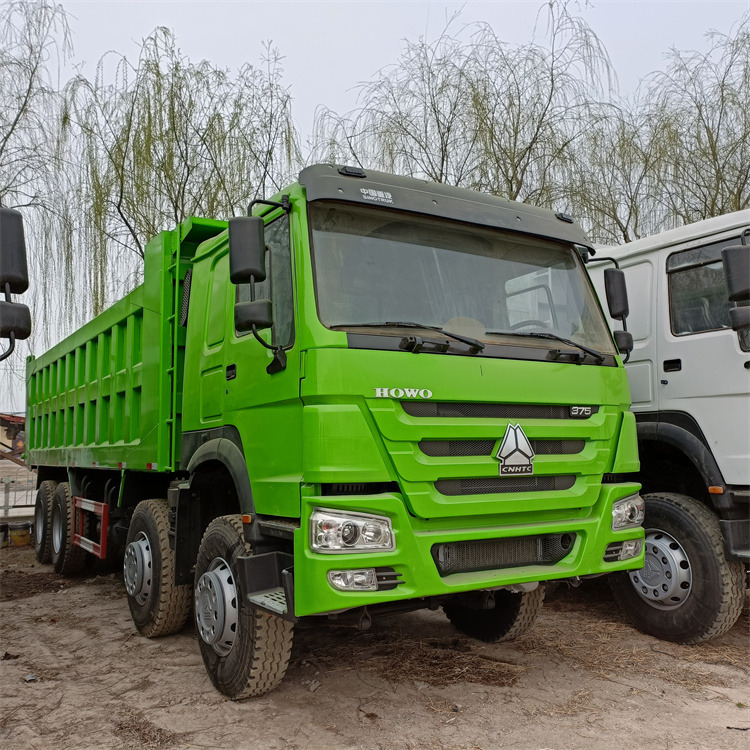 HOWO HOWO 8x4 375hp- Tipper - Tippbil lastbil: bild 2 HOWO HOWO 8x4 375hp- Tipper - Tippbil lastbil: bild 2