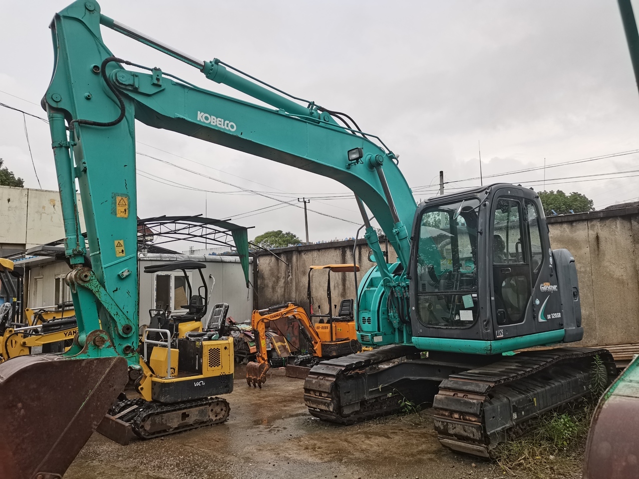 KOBELCO SK125SR - Bandgrävare: bild 1 KOBELCO SK125SR - Bandgrävare: bild 1