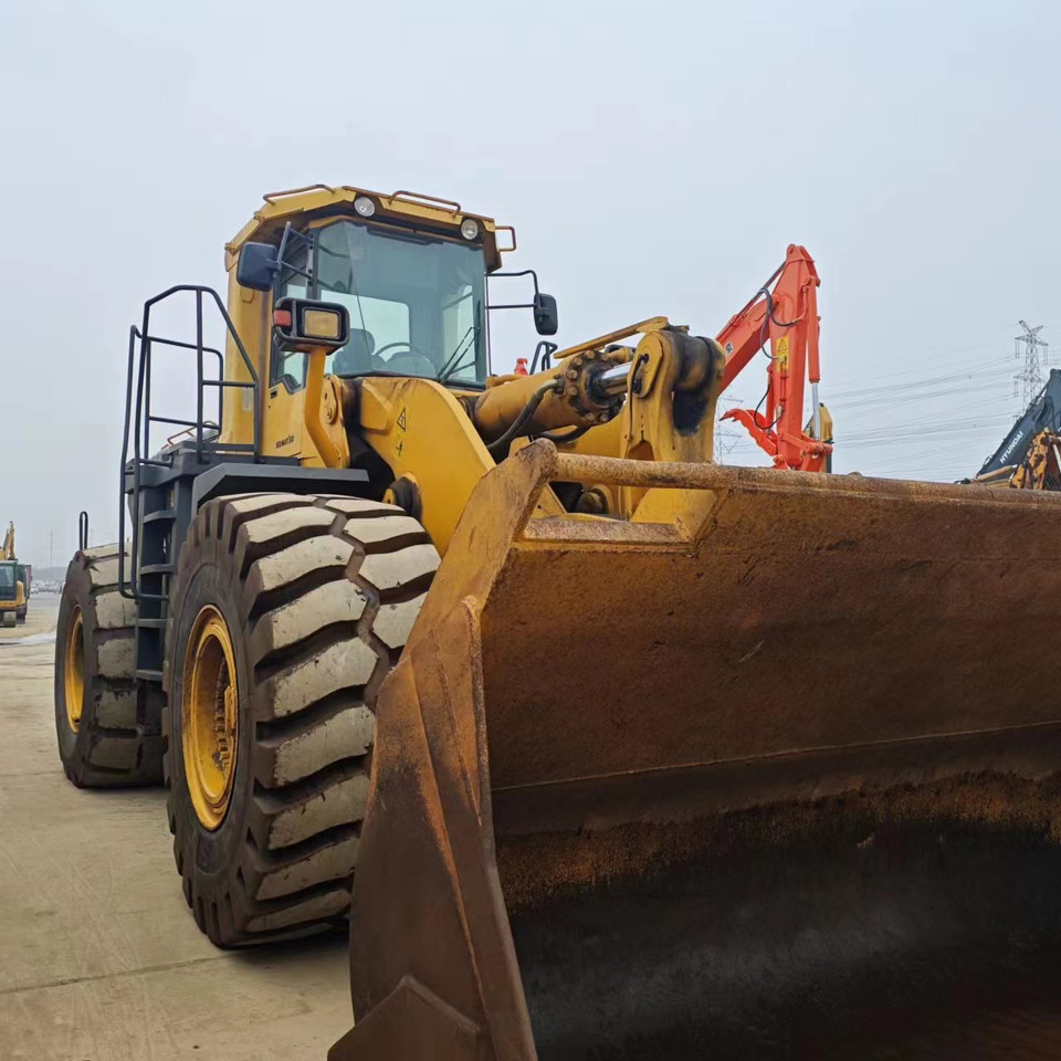 KOMATSU WA600-3 - Hjullastare: bild 5 KOMATSU WA600-3 - Hjullastare: bild 5