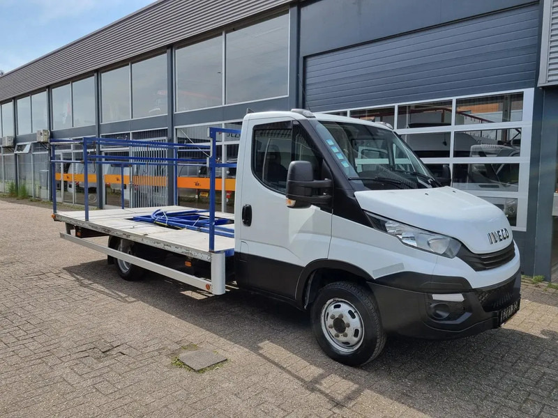 Iveco Daily 50C18 Plateau/ Airco/ PTO/ E6 - Transportbil med flak: bild 1 Iveco Daily 50C18 Plateau/ Airco/ PTO/ E6 - Transportbil med flak: bild 1