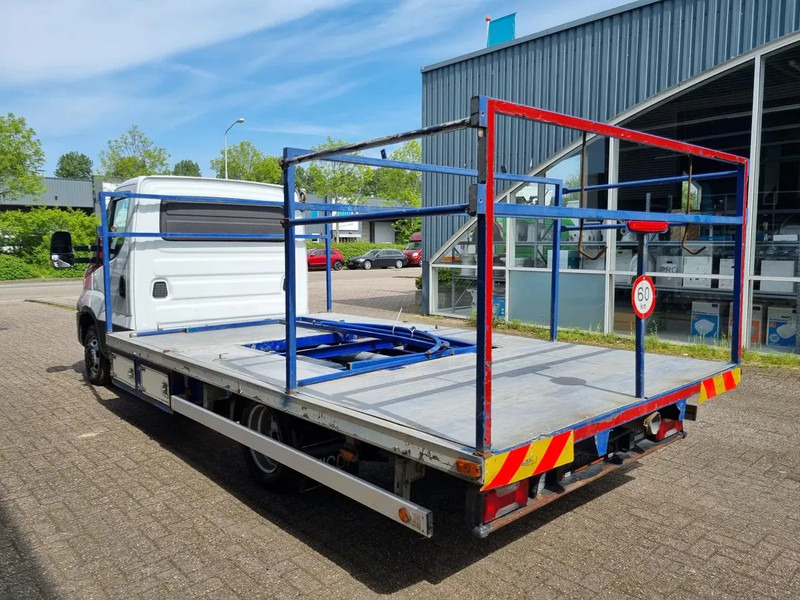 Iveco Daily 50C18 Plateau/ Airco/ PTO/ E6 - Transportbil med flak: bild 5 Iveco Daily 50C18 Plateau/ Airco/ PTO/ E6 - Transportbil med flak: bild 5