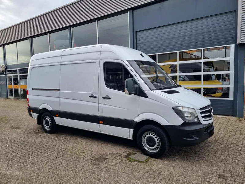Mercedes-Benz Sprinter 314 CDI/ L2H2/ Aut./ Airco/ Camera/ Navi - Skåpbil: bild 1 Mercedes-Benz Sprinter 314 CDI/ L2H2/ Aut./ Airco/ Camera/ Navi - Skåpbil: bild 1