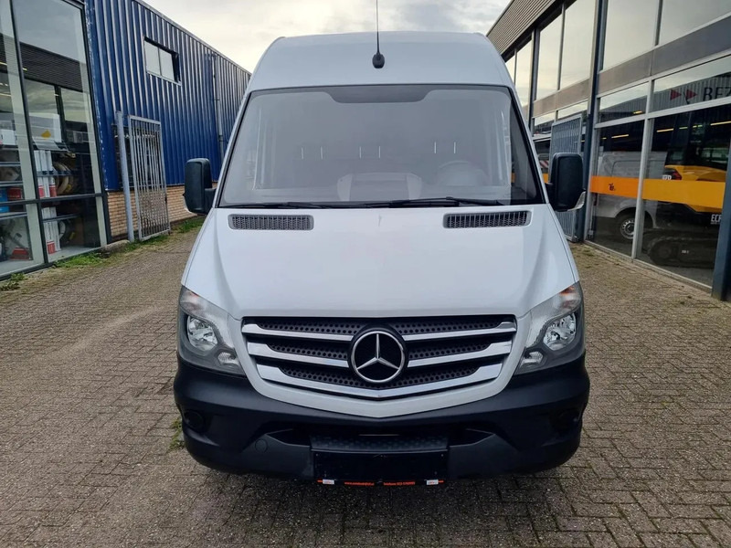Mercedes-Benz Sprinter 314 CDI/ L2H2/ Aut./ Airco/ Camera/ Navi - Skåpbil: bild 3 Mercedes-Benz Sprinter 314 CDI/ L2H2/ Aut./ Airco/ Camera/ Navi - Skåpbil: bild 3