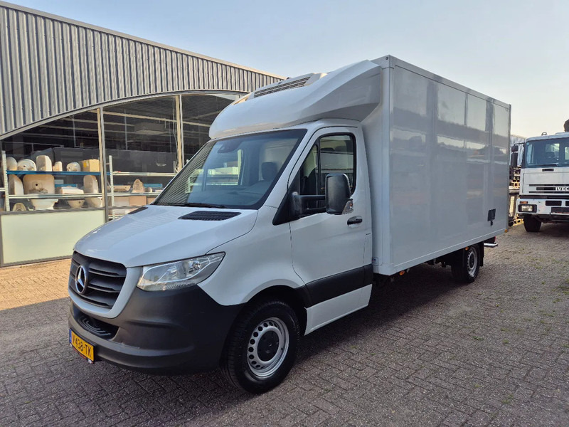 Mercedes-Benz Sprinter 316 CDI Kuhlkoffer Thermoking V300MAX st 230V Euro 6D (4) - Kylbil: bild 5 Mercedes-Benz Sprinter 316 CDI Kuhlkoffer Thermoking V300MAX st 230V Euro 6D (4) - Kylbil: bild 5