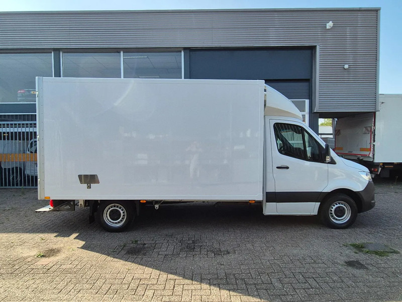 Mercedes-Benz Sprinter 316 CDI Kuhlkoffer Thermoking V300MAX st 230V Euro 6D (4) - Kylbil: bild 2 Mercedes-Benz Sprinter 316 CDI Kuhlkoffer Thermoking V300MAX st 230V Euro 6D (4) - Kylbil: bild 2