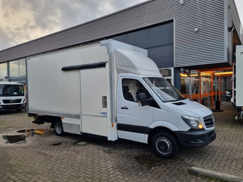 Mercedes-Benz Sprinter 516 CDI Koffer LBW Dhollandia 750KG Euro 5B - Volymskåp: bild 1 Mercedes-Benz Sprinter 516 CDI Koffer LBW Dhollandia 750KG Euro 5B - Volymskåp: bild 1