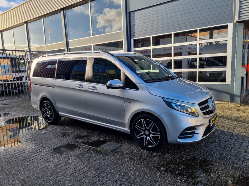 Mercedes-Benz V-Klasse V 250 D Dubbele Cabine AMG Euro 6 Elektrische deuren - Små skåpbil, Dubbelhytt transportbil: bild 1 Mercedes-Benz V-Klasse V 250 D Dubbele Cabine AMG Euro 6 Elektrische deuren - Små skåpbil, Dubbelhytt transportbil: bild 1