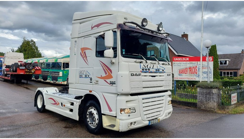 DAF XF 105.410 Retarder - Dragbil: bild 2 DAF XF 105.410 Retarder - Dragbil: bild 2