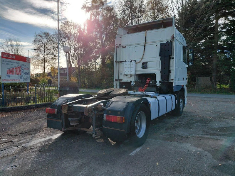 DAF XF 95.430 4x2 MANUAL ZF GEARBOX !! EURO 3 Engine !! - Dragbil: bild 3 DAF XF 95.430 4x2 MANUAL ZF GEARBOX !! EURO 3 Engine !! - Dragbil: bild 3