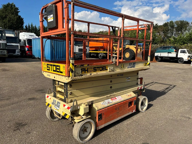JLG 2646-E !!! LOW HOURS !!! - Saxlift: bild 1 JLG 2646-E !!! LOW HOURS !!! - Saxlift: bild 1