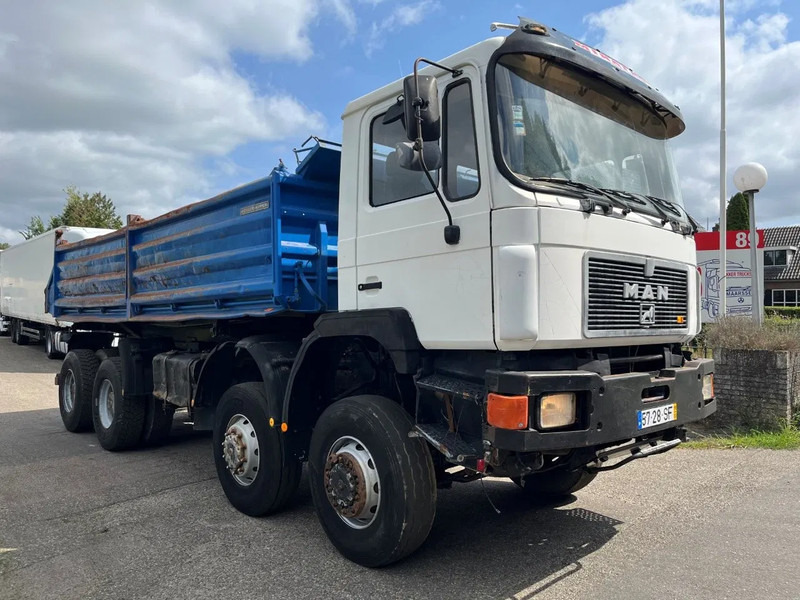 MAN 35.372 35 302 8X6 KIPPER MANUAL ZF GEARBOX FULL STEEL SPRING - Tippbil lastbil: bild 4 MAN 35.372 35 302 8X6 KIPPER MANUAL ZF GEARBOX FULL STEEL SPRING - Tippbil lastbil: bild 4