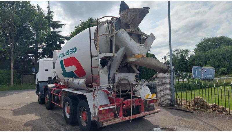 Scania P114-340 8x4 Mixer Full Steel Spring - Betongbil: bild 4 Scania P114-340 8x4 Mixer Full Steel Spring - Betongbil: bild 4