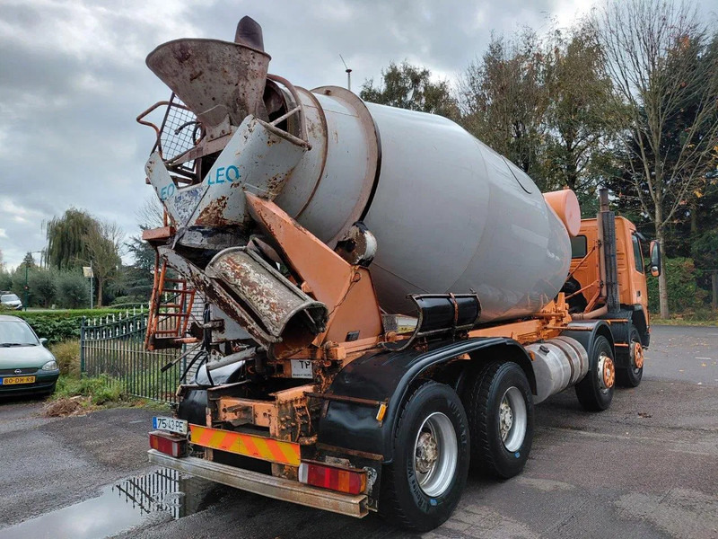 Volvo FM 12 8x4 Mixer Steel - Betongbil: bild 3 Volvo FM 12 8x4 Mixer Steel - Betongbil: bild 3