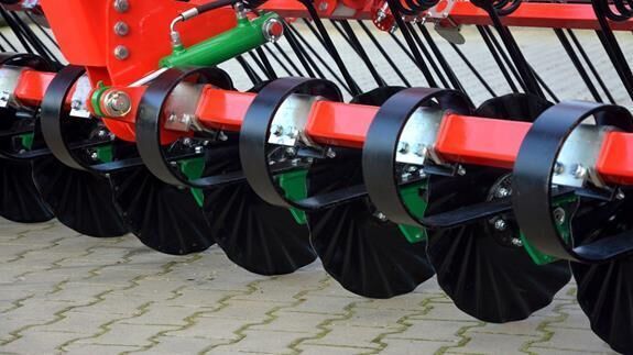 AGRO-MASZ Brona Mulczowa BM75 - Ogräsharv: bild 4 AGRO-MASZ Brona Mulczowa BM75 - Ogräsharv: bild 4