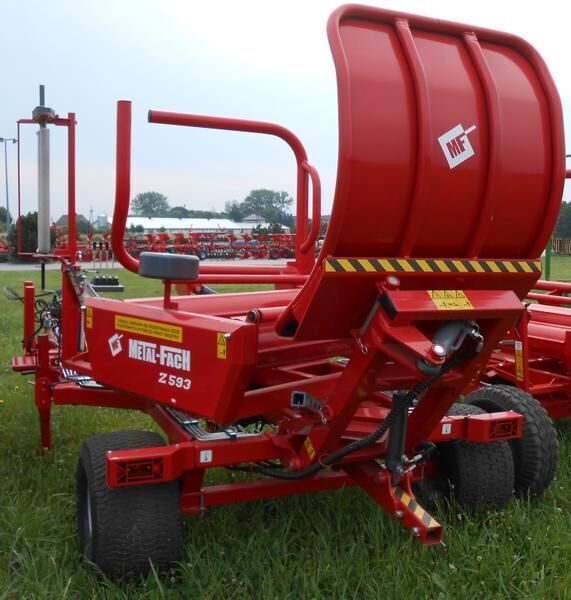 METAL-FACH Owijarka do bel Z593 samozaładowcza - Inplastar: bild 1 METAL-FACH Owijarka do bel Z593 samozaładowcza - Inplastar: bild 1