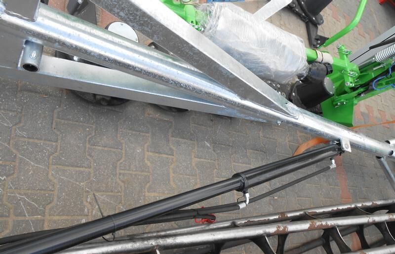 Metal-Technik Mieszadło do gnojowicy 5,4 m - Gödselspridare: bild 3 Metal-Technik Mieszadło do gnojowicy 5,4 m - Gödselspridare: bild 3