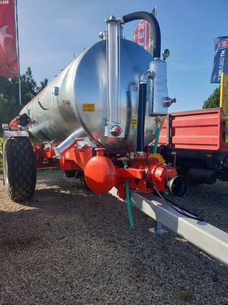 POMOT Single-axial tanker truck/ Beczkowóz wóz asenizacyjny 8000 l - Gödseltunna: bild 5 POMOT Single-axial tanker truck/ Beczkowóz wóz asenizacyjny 8000 l - Gödseltunna: bild 5