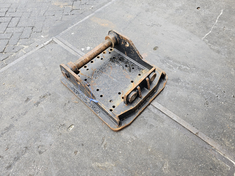 Kopplaat lehnhof cat patroon hammer plate lehnhof cat verachtert - Redskapsfäste för Byggmaskiner: bild 3 Kopplaat lehnhof cat patroon hammer plate lehnhof cat verachtert - Redskapsfäste för Byggmaskiner: bild 3