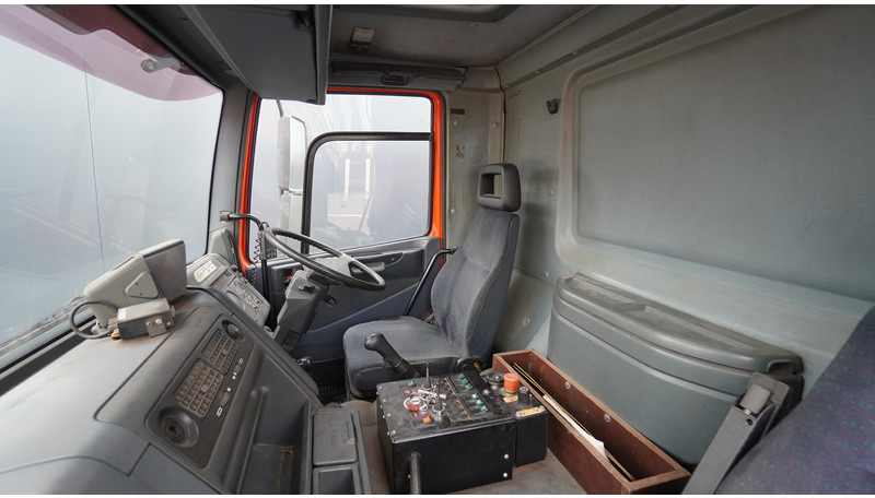 Sopmaskin DAF 65.180 ATI STREET SWEPER RH DRIVE MANUAL GARBOX 96.000KM: bild 6 Sopmaskin DAF 65.180 ATI STREET SWEPER RH DRIVE MANUAL GARBOX 96.000KM: bild 6