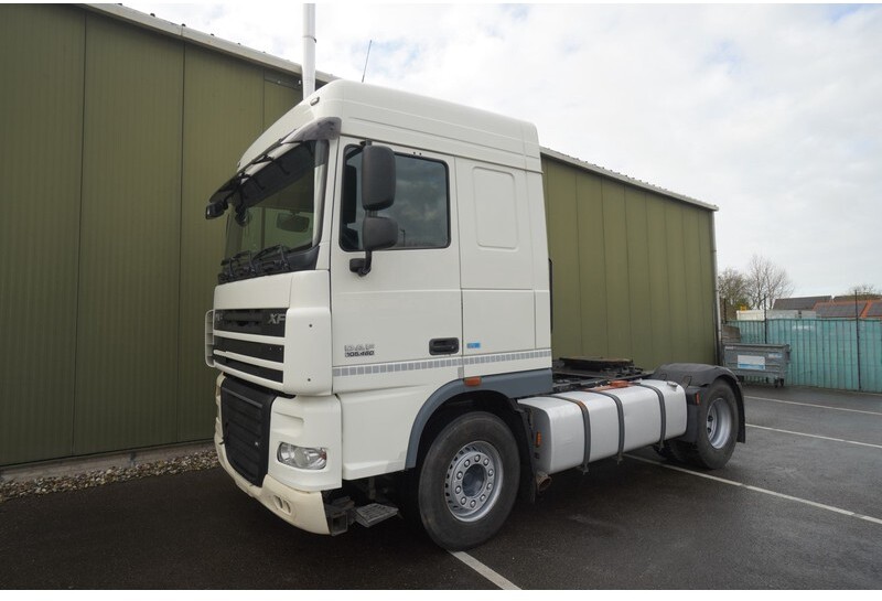 DAF XF 105.460 FT SPACECAB RETARDER PTO - Dragbil: bild 3 DAF XF 105.460 FT SPACECAB RETARDER PTO - Dragbil: bild 3
