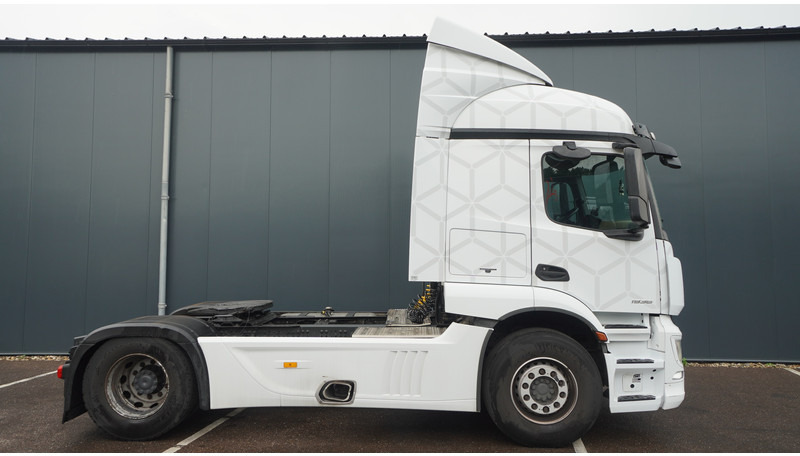 Mercedes-Benz ACTROS 1936 EURO 6 892.000KM - Dragbil: bild 2 Mercedes-Benz ACTROS 1936 EURO 6 892.000KM - Dragbil: bild 2