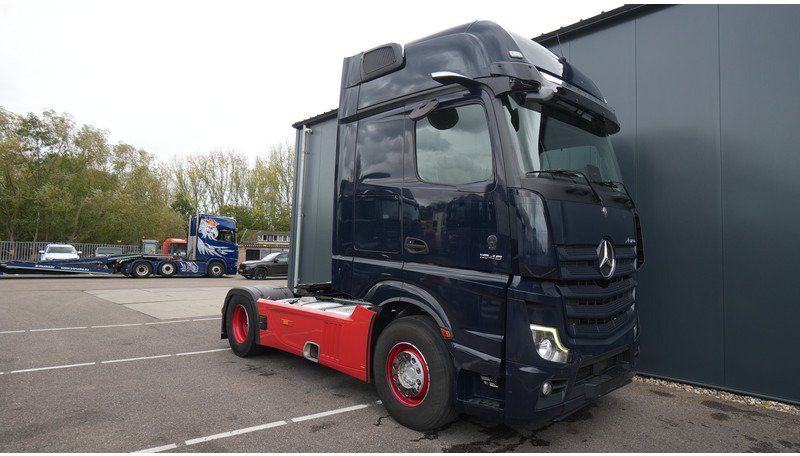 Mercedes-Benz ACTROS 1945 GIGASPACE 727.600KM - Dragbil: bild 4 Mercedes-Benz ACTROS 1945 GIGASPACE 727.600KM - Dragbil: bild 4