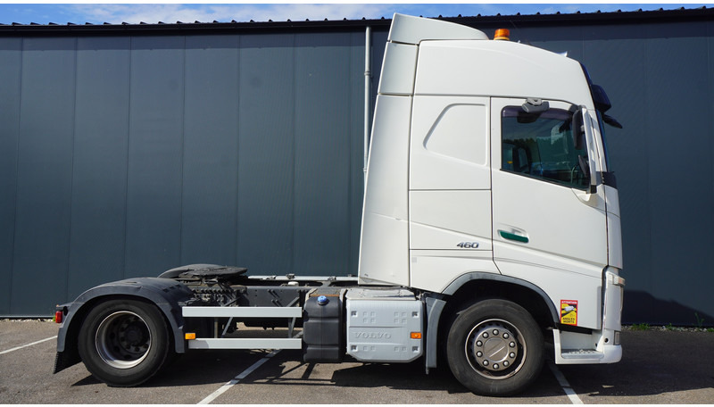 Volvo FH 460 EURO 6 GLOBETROTTER - Dragbil: bild 2 Volvo FH 460 EURO 6 GLOBETROTTER - Dragbil: bild 2