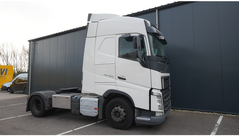 Volvo FH 460 GLOBETROTTER EURO 6 725.300KM - Dragbil: bild 4 Volvo FH 460 GLOBETROTTER EURO 6 725.300KM - Dragbil: bild 4