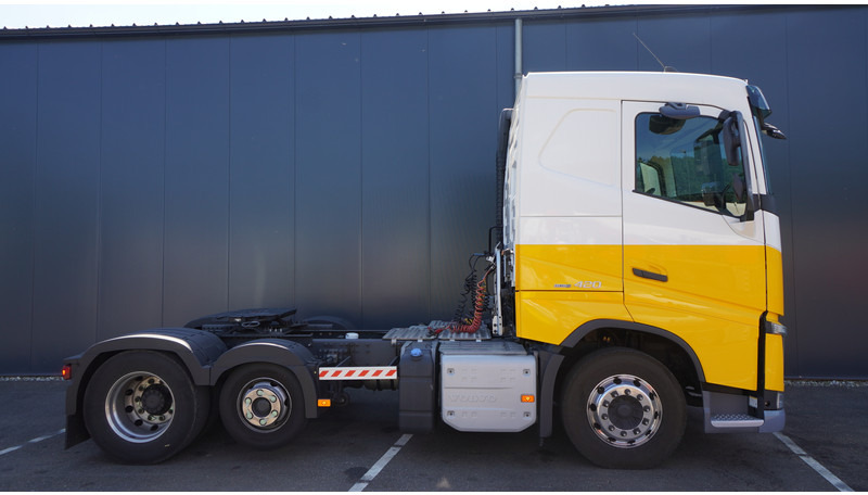 Volvo FH420 6X2 ADR EURO 6 - Dragbil: bild 2 Volvo FH420 6X2 ADR EURO 6 - Dragbil: bild 2