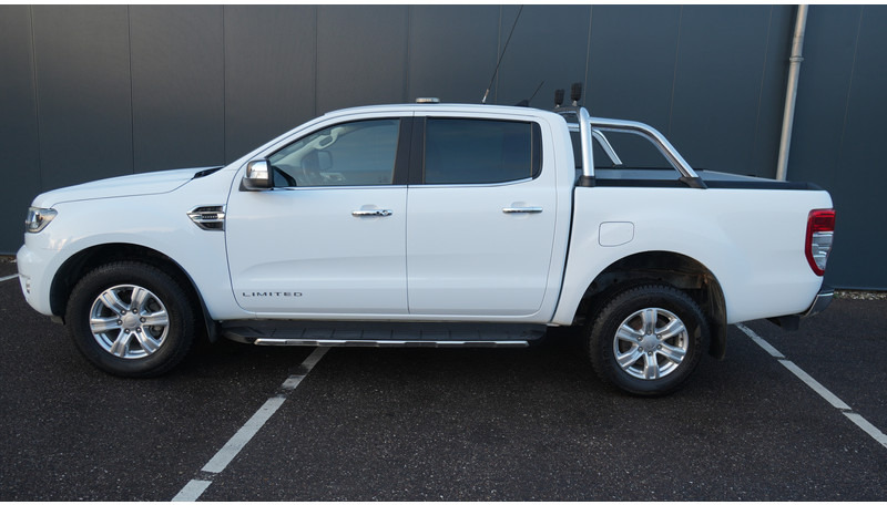 Ford Ranger LIMITED 2.0TDCi 4X4 9.000KM - Pickup: bild 1 Ford Ranger LIMITED 2.0TDCi 4X4 9.000KM - Pickup: bild 1