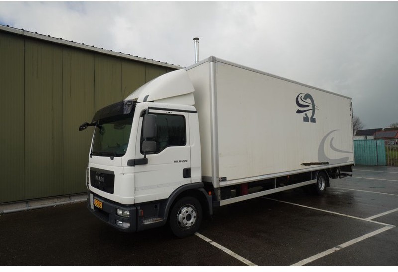 MAN TGL 12.220 CLOSED BOX EURO 5 D HOLLANDIA - Lastbil med skåp: bild 3 MAN TGL 12.220 CLOSED BOX EURO 5 D HOLLANDIA - Lastbil med skåp: bild 3