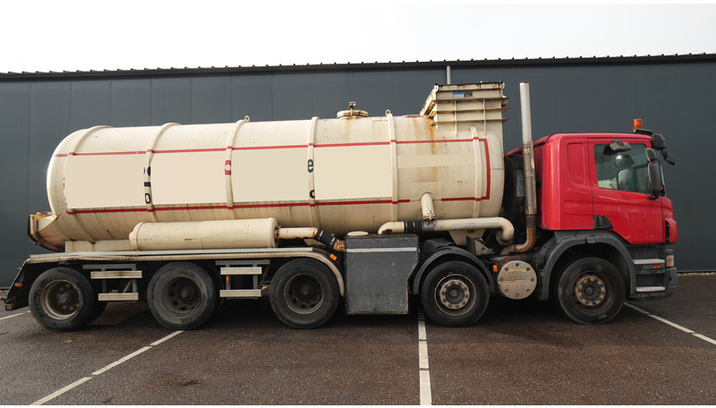 Scania P 380 10X4 BLOW AND SUCK TRUCK 522.000 - Tankbil: bild 2 Scania P 380 10X4 BLOW AND SUCK TRUCK 522.000 - Tankbil: bild 2