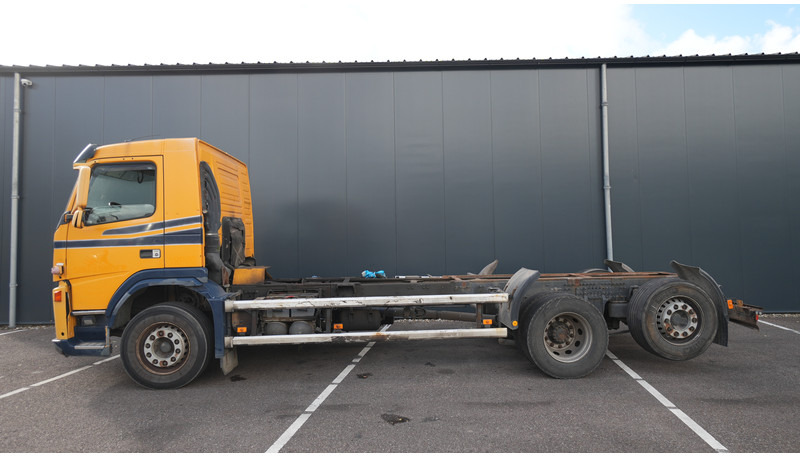 Volvo FM9 340 6X2 CHASSIS EURO 5 480000KM - Chassi lastbil: bild 1 Volvo FM9 340 6X2 CHASSIS EURO 5 480000KM - Chassi lastbil: bild 1