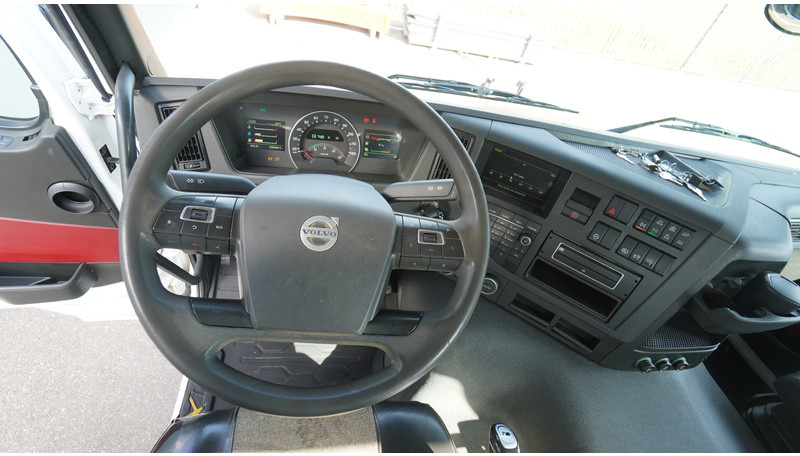 Volvo FMX 460 8X4 OPEN BOX WITH HIAB X-HIPRO 232 E-3 CRANE - Kranbil: bild 5 Volvo FMX 460 8X4 OPEN BOX WITH HIAB X-HIPRO 232 E-3 CRANE - Kranbil: bild 5