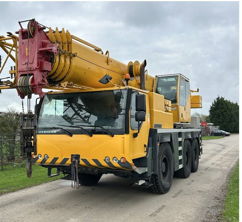 Liebherr LTM 1055-3.1  - Allterrängkran: bild 3 Liebherr LTM 1055-3.1  - Allterrängkran: bild 3