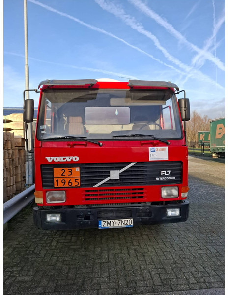 Volvo FL7 260 6x2 21550 Liter Gas tank truck ID 2.171 - Tankbil: bild 2 Volvo FL7 260 6x2 21550 Liter Gas tank truck ID 2.171 - Tankbil: bild 2