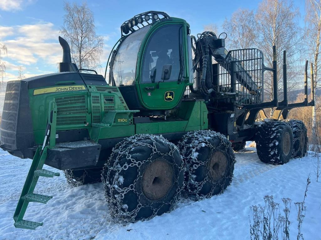 John Deere 1110 G  - Skotare: bild 1 John Deere 1110 G  - Skotare: bild 1