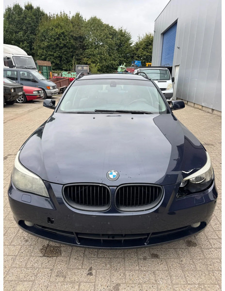 BMW 5 Serie **520D TOURING-EURO 4** - Personbil: bild 2 BMW 5 Serie **520D TOURING-EURO 4** - Personbil: bild 2