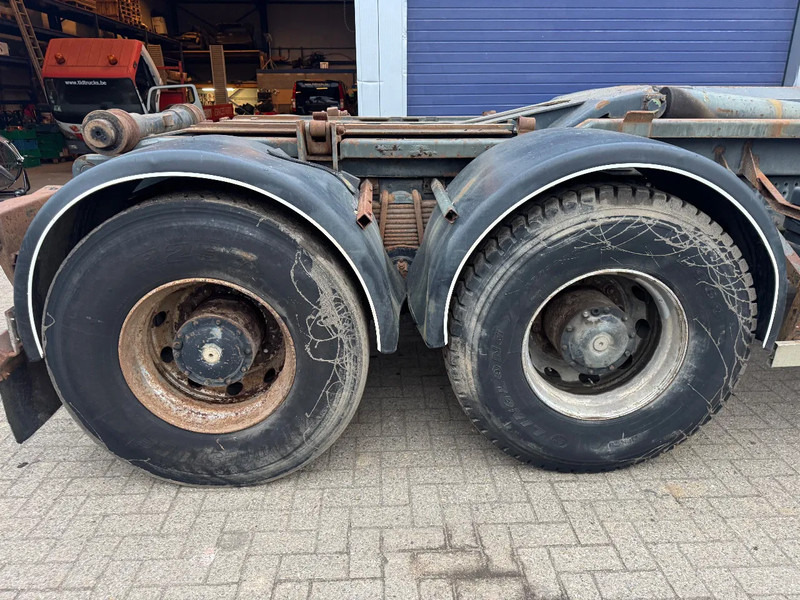 MAN 33.403 **BELGIAN TRUCK-FULL STEEL-MANUAL PUMP** - Lastväxlare lastbil: bild 5 MAN 33.403 **BELGIAN TRUCK-FULL STEEL-MANUAL PUMP** - Lastväxlare lastbil: bild 5