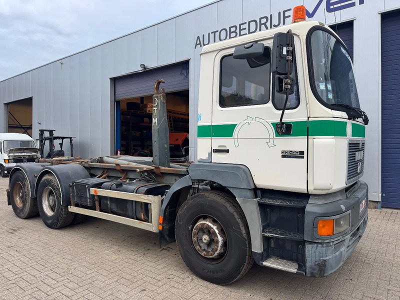 MAN 33.403 **BELGIAN TRUCK-FULL STEEL-MANUAL PUMP** - Lastväxlare lastbil: bild 3 MAN 33.403 **BELGIAN TRUCK-FULL STEEL-MANUAL PUMP** - Lastväxlare lastbil: bild 3