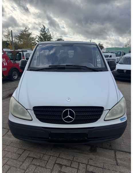 Mercedes-Benz Vito **109-EURO 4-AC** - Små skåpbil: bild 2 Mercedes-Benz Vito **109-EURO 4-AC** - Små skåpbil: bild 2