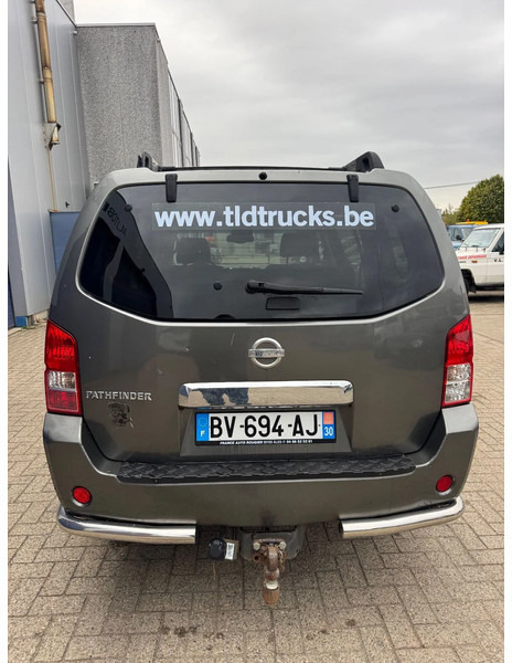 Nissan Pathfinder **AIRCO-EURO 3-7 SEATS** - Personbil: bild 5 Nissan Pathfinder **AIRCO-EURO 3-7 SEATS** - Personbil: bild 5