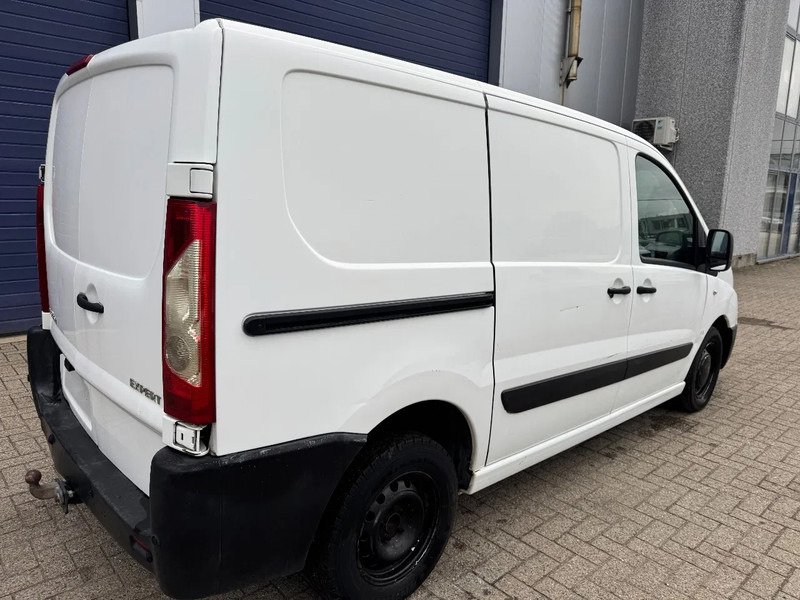 Peugeot Expert **1560CC-EURO 4-AC** - Små skåpbil: bild 4 Peugeot Expert **1560CC-EURO 4-AC** - Små skåpbil: bild 4