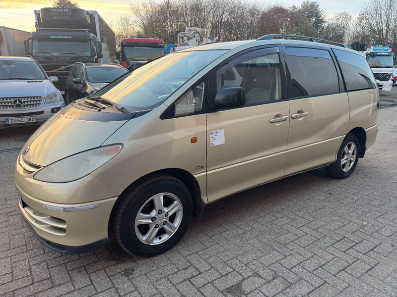 Toyota Previa **7SEATS-AC-FRENCH CAR** - Personbil: bild 1 Toyota Previa **7SEATS-AC-FRENCH CAR** - Personbil: bild 1
