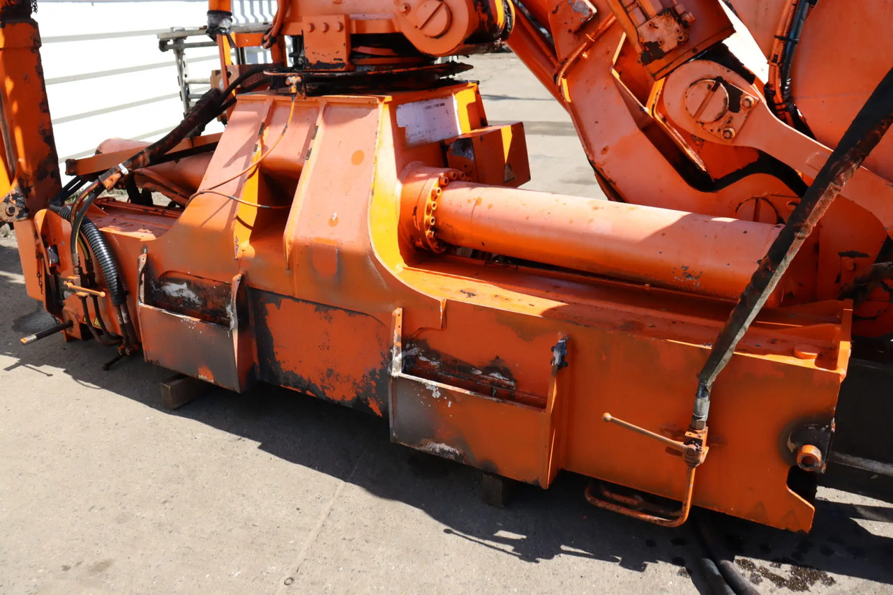 ATLAS 225.2 A2 KNUCKLEBOOM LOADER CRANE (2004) - Lastbilskran: bild 1 ATLAS 225.2 A2 KNUCKLEBOOM LOADER CRANE (2004) - Lastbilskran: bild 1