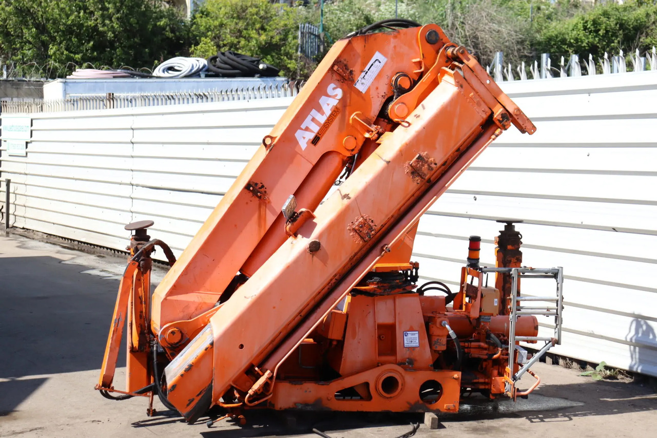 ATLAS 225.2 A2 KNUCKLEBOOM LOADER CRANE (2004) - Lastbilskran: bild 4 ATLAS 225.2 A2 KNUCKLEBOOM LOADER CRANE (2004) - Lastbilskran: bild 4