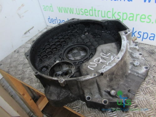 ISUZU NQR BELLHOUSING (FLYWHEEL) 4HE1 ENGINE - Svänghjul för Lastbil: bild 1 ISUZU NQR BELLHOUSING (FLYWHEEL) 4HE1 ENGINE - Svänghjul för Lastbil: bild 1